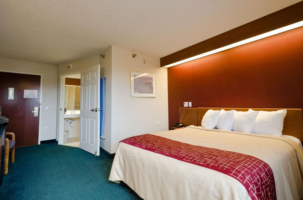 Chesapeake Inn And Suites Lexington Park Patuxent River Naval Air Station 加利福尼亚 外观 照片