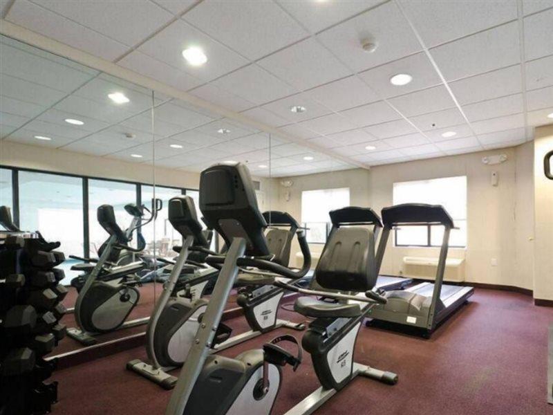 Chesapeake Inn And Suites Lexington Park Patuxent River Naval Air Station 加利福尼亚 外观 照片