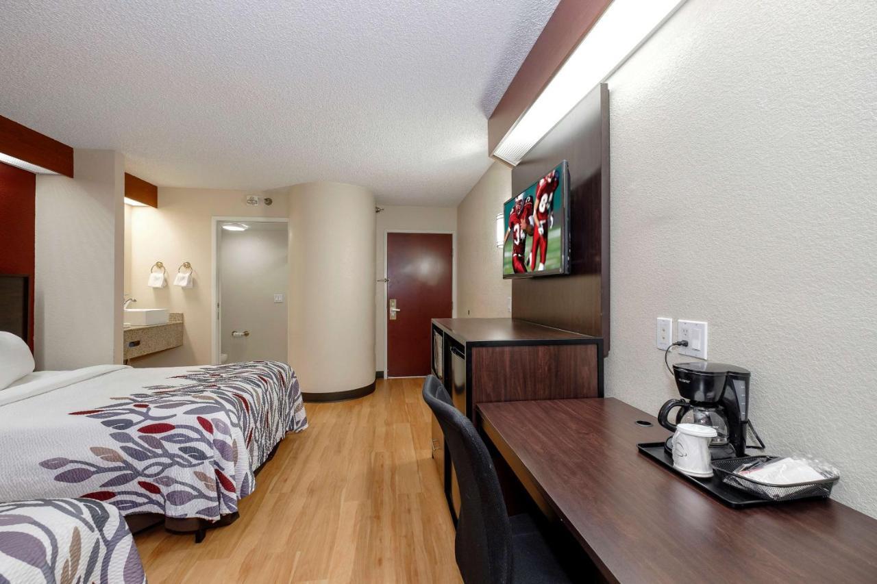 Chesapeake Inn And Suites Lexington Park Patuxent River Naval Air Station 加利福尼亚 外观 照片