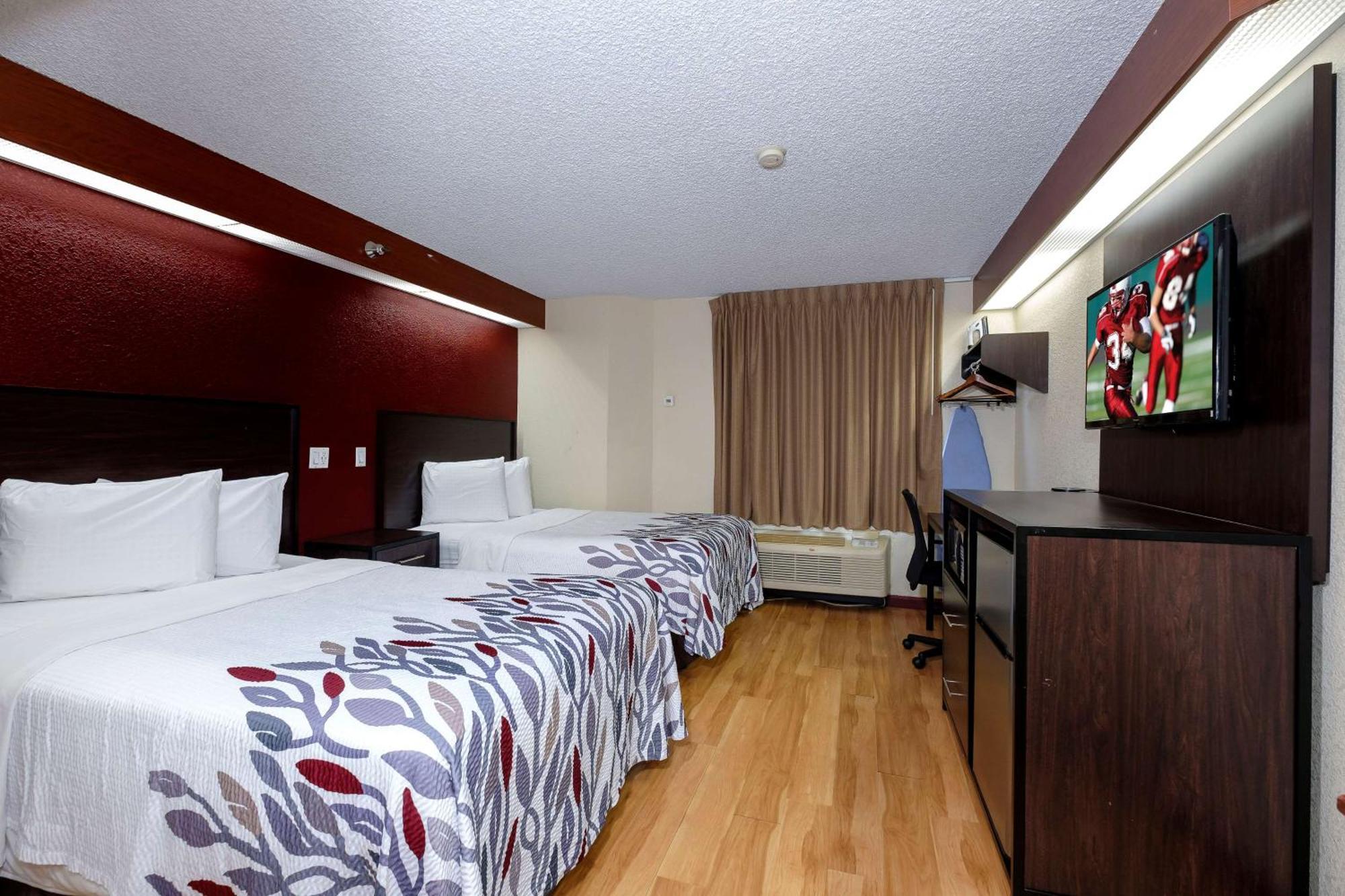 Chesapeake Inn And Suites Lexington Park Patuxent River Naval Air Station 加利福尼亚 外观 照片