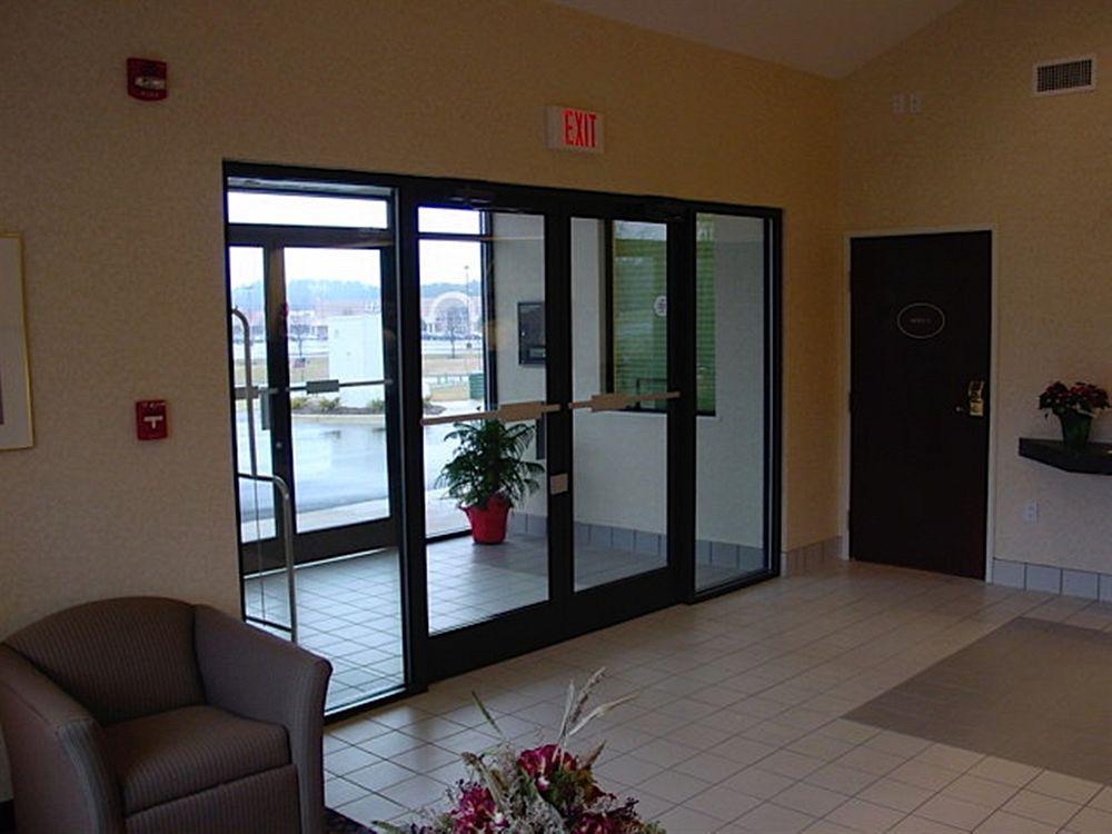 Chesapeake Inn And Suites Lexington Park Patuxent River Naval Air Station 加利福尼亚 外观 照片